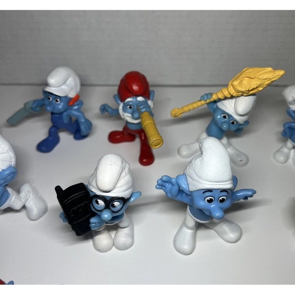 Lot Of 19 Smurfs Movie Figures Assorted bundle Smurf Figurines Toys cartoon set - Picture 3 of 6